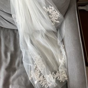 Wedding bridal veil